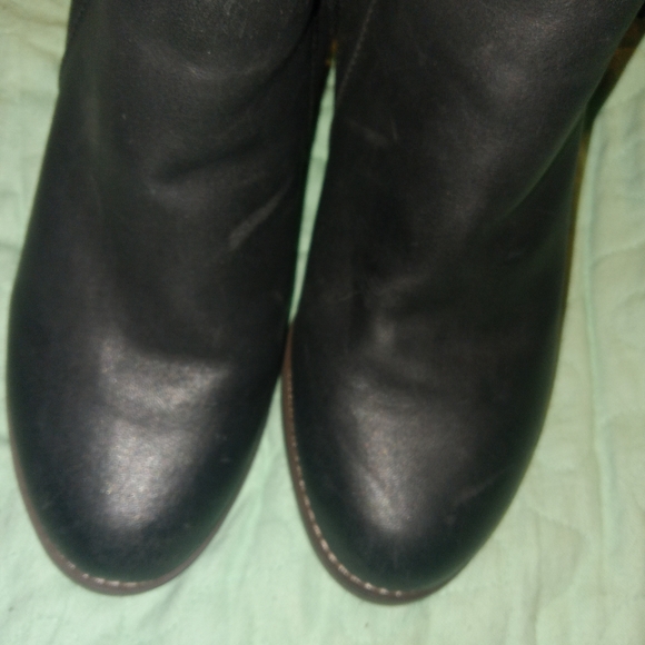 Maurices faux leather wedge zipper booties Woman's Size 11 - Picture 2 of 6